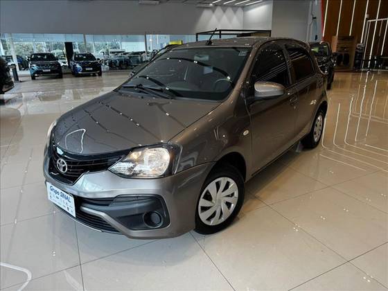 TOYOTA ETIOS 1.3 X 16V FLEX 4P MANUAL TOYOTA ETIOS 1.3 X 16V FLEX 4P MANUAL